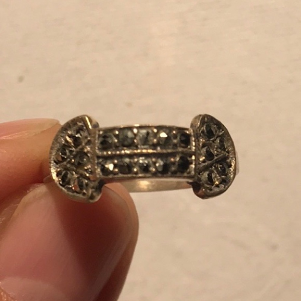 Marcasite sterling silver ring